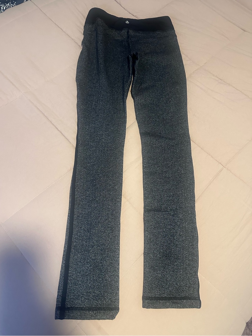 lululemon athletica Forme Pant, Size 6, Black Herringbone, 30”